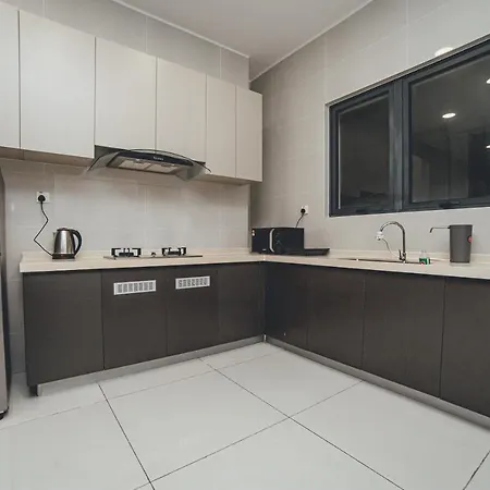 Amberside Comfy Stay 3Br In Danga Bay By Our Stay Johor Bahru Exterior photo