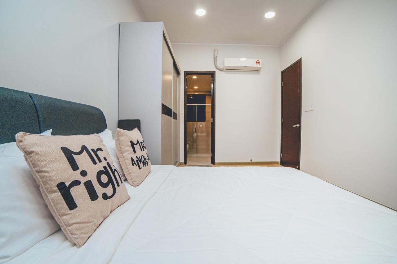 Amberside Comfy 3br In Danga Bay By Our