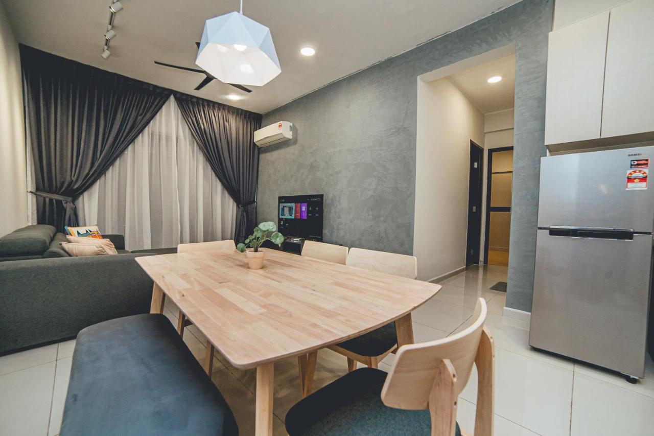Amberside Comfy 3br In Danga Bay By Our Apartment *