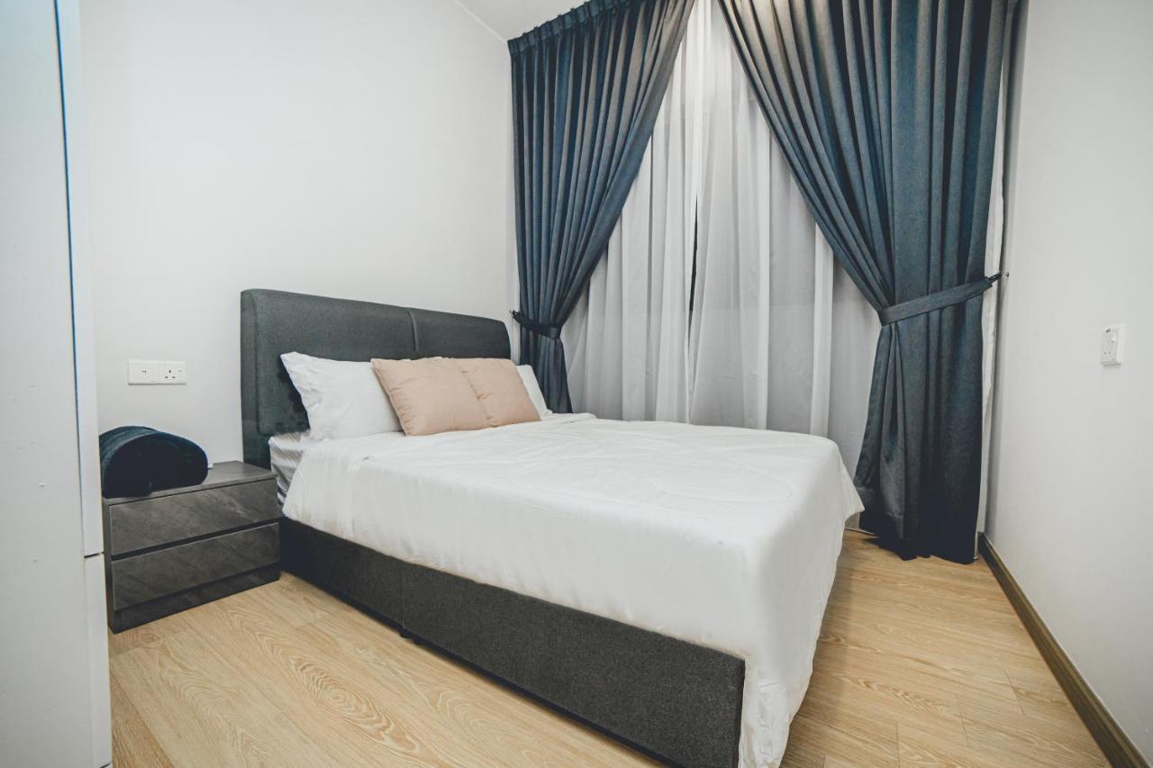 Apartment Amberside Comfy 3br In Danga Bay By Our Johor Bahru